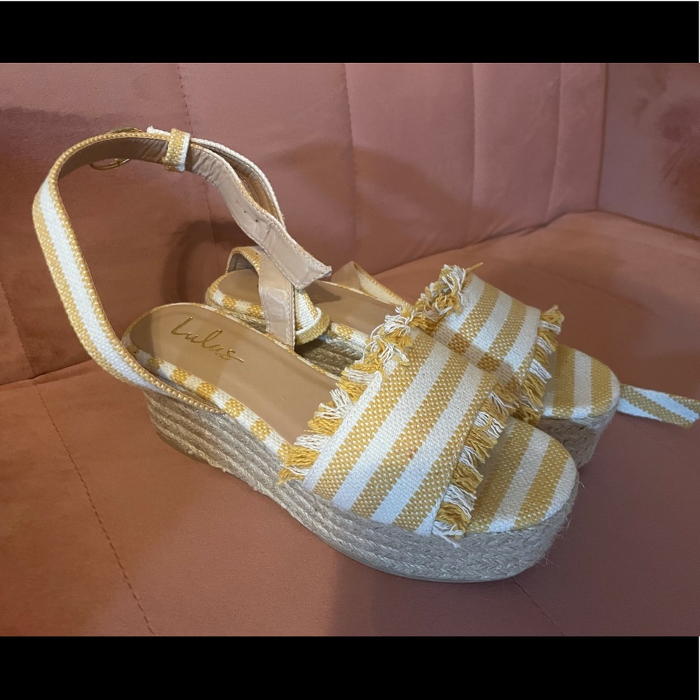 Lulu’s platform sandals